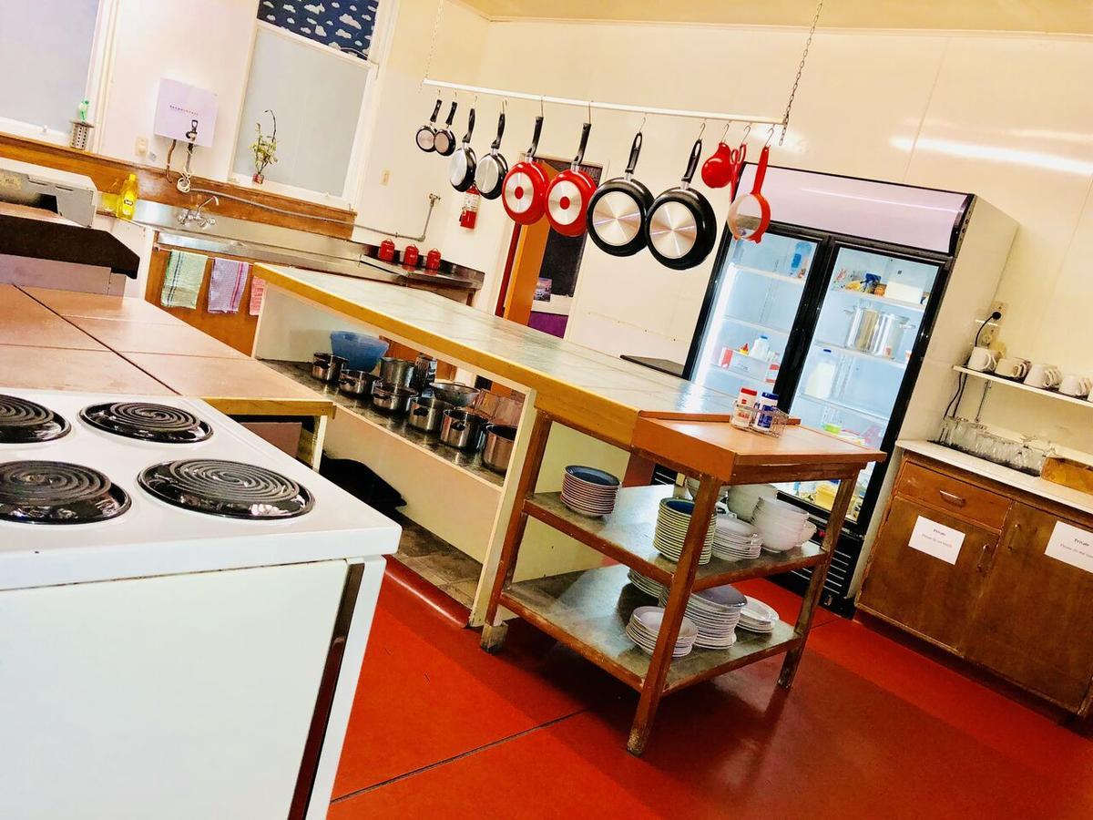 The Duke Hostel Greymouth Esterno foto The kitchen at the International Space Station